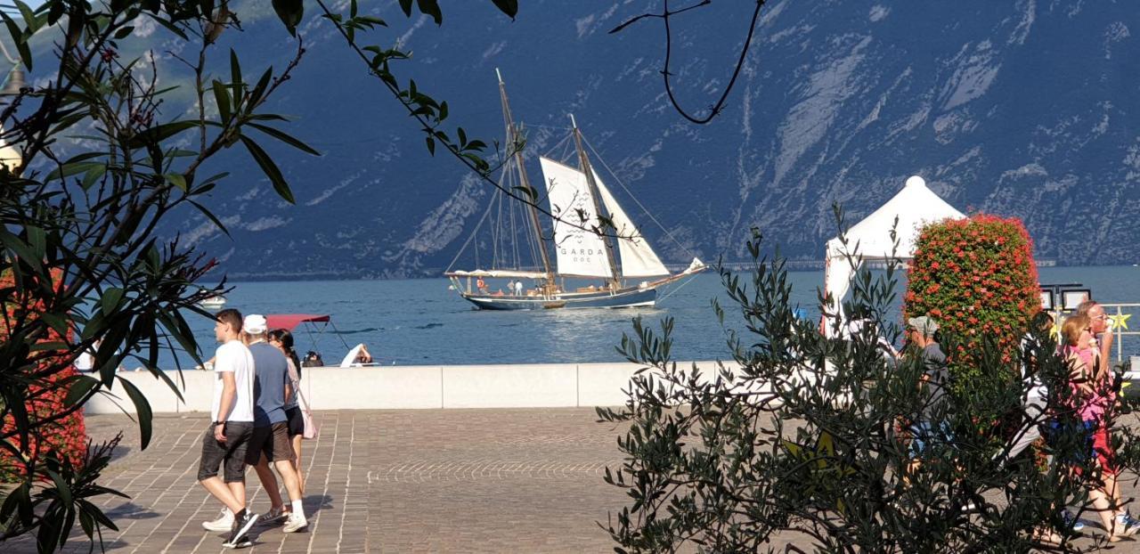 Albergo Bellavista Limone sul Garda Exterior photo